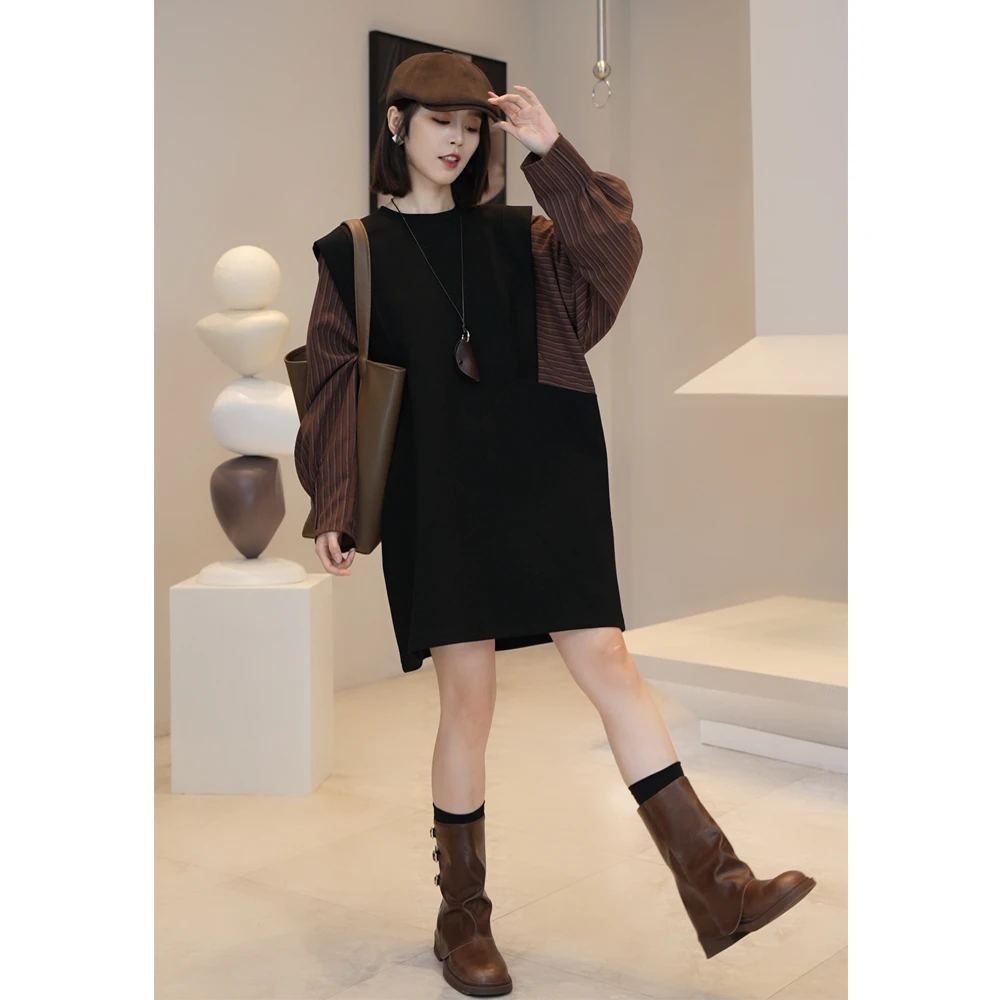 现现【YUE YUE】圆领拼接假两件秋季新款设计感假两件连衣裙W590