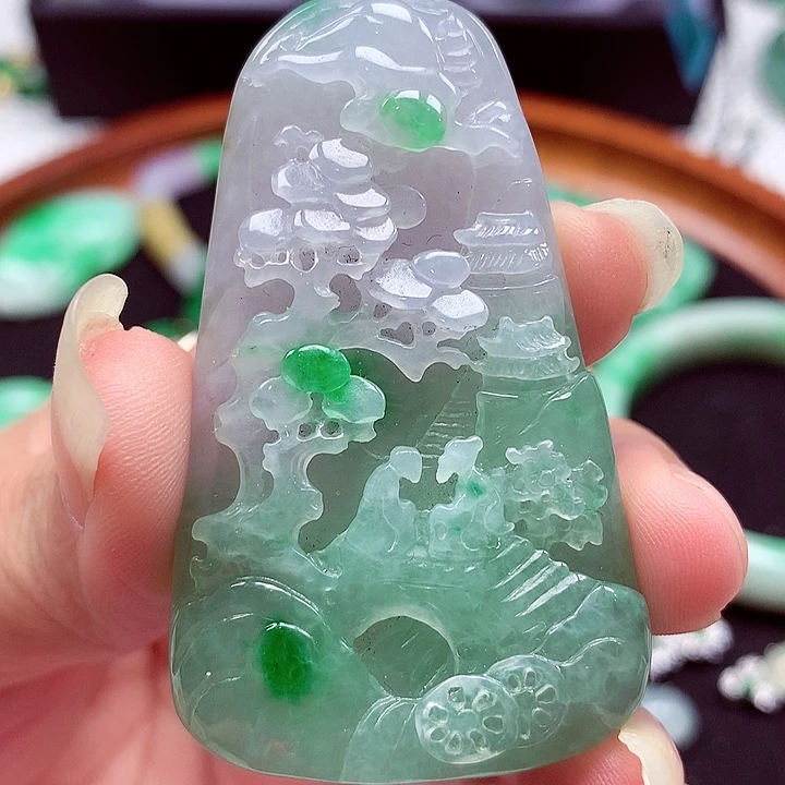 颈饰未镶嵌翡翠翡翠