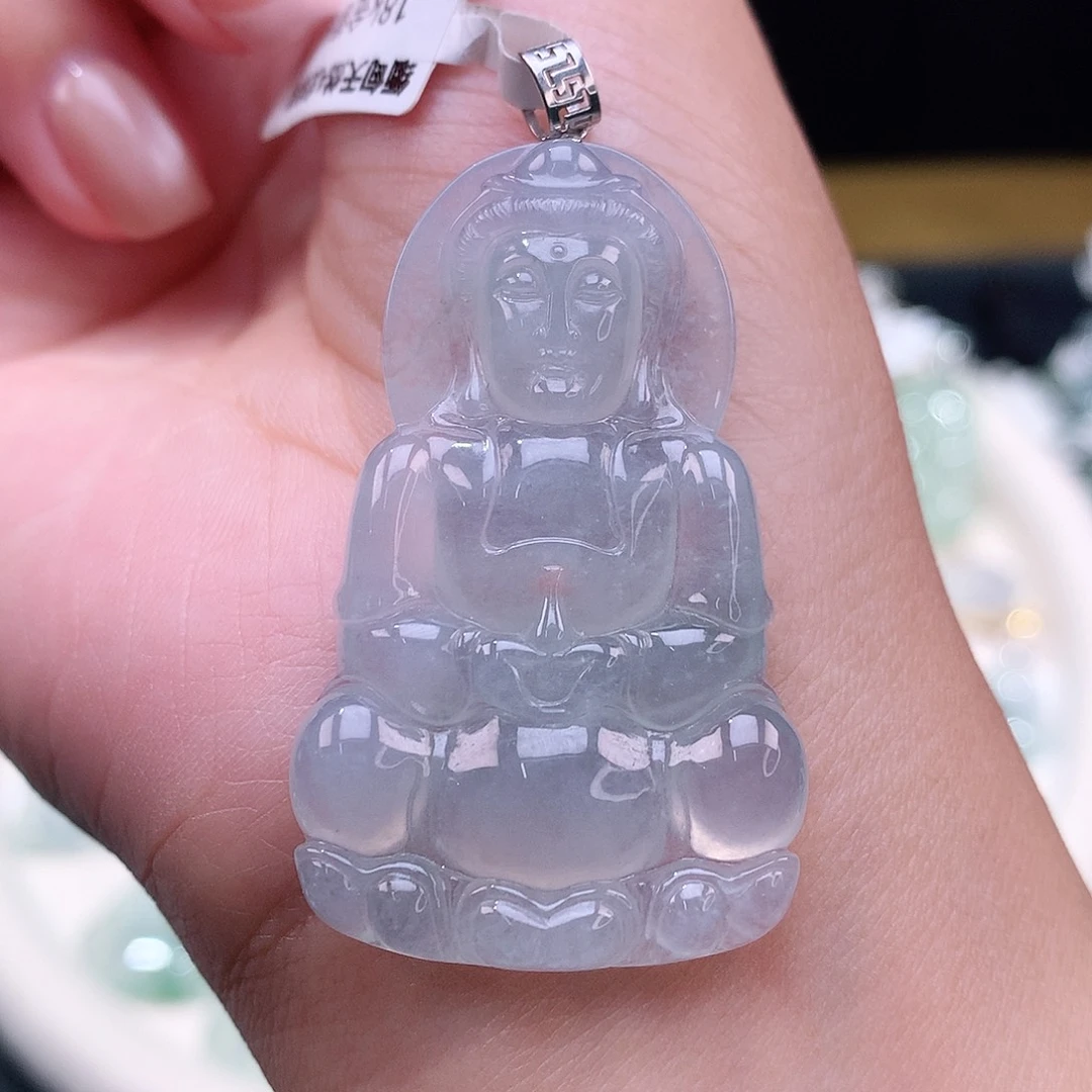 颈饰18K金镶嵌翡翠观音