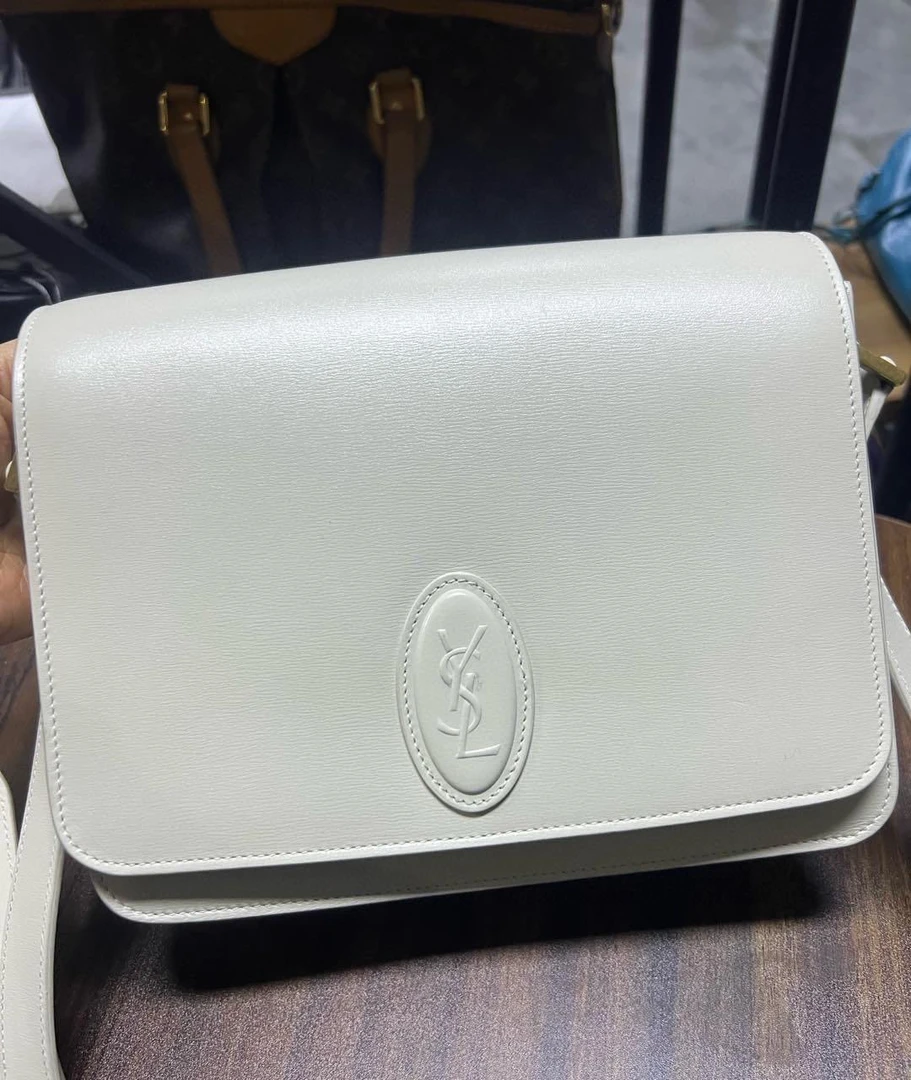 95新 YSL/圣罗兰 斜挎包 15851