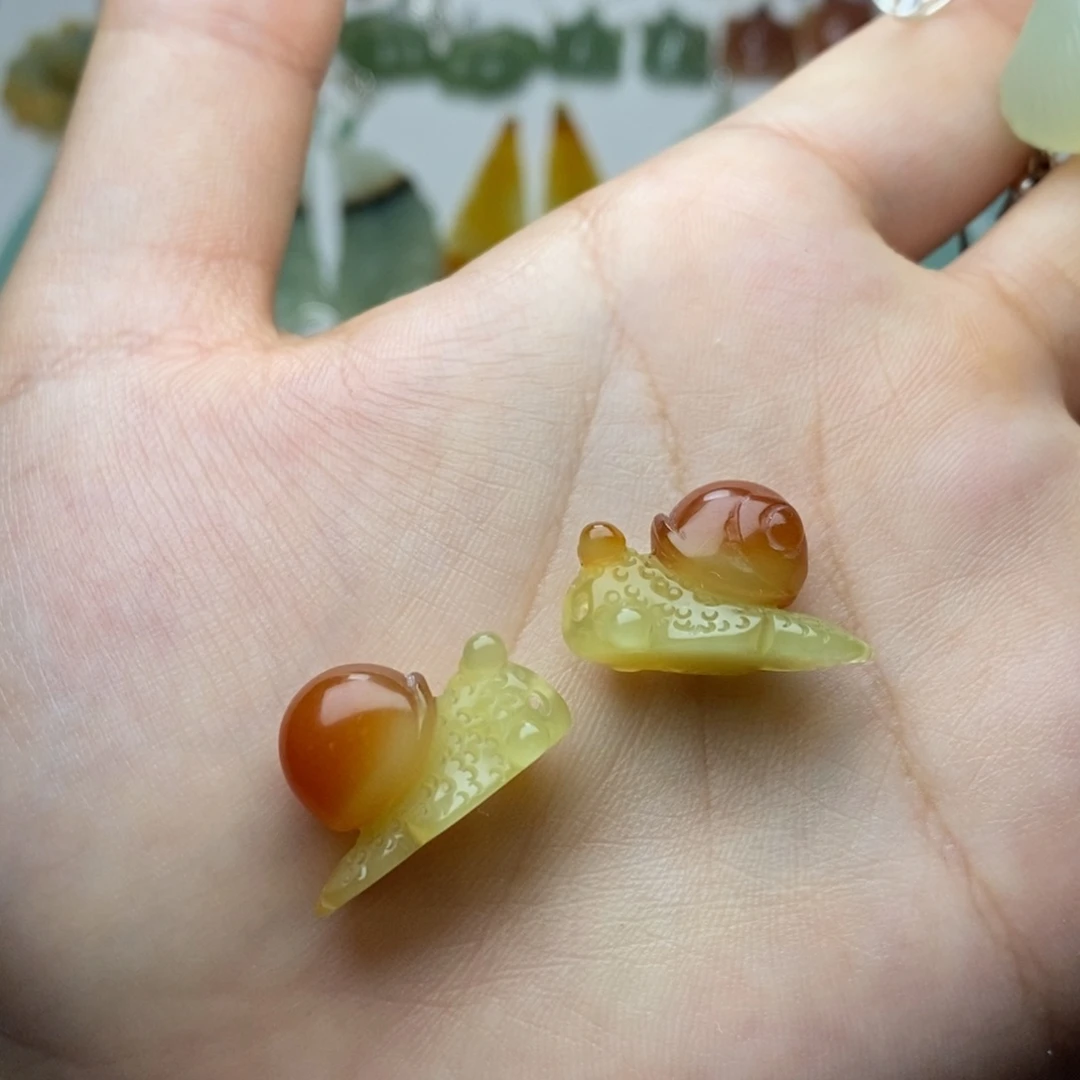 云***千蛇纹石玉未镶嵌耳饰/颈饰