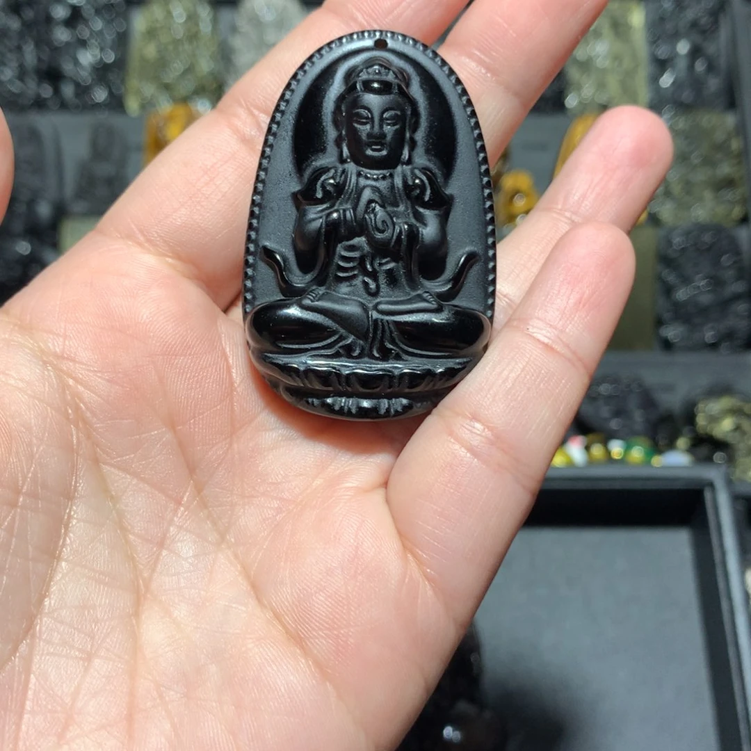 黑曜岩吊坠(赠链)未镶嵌好***?