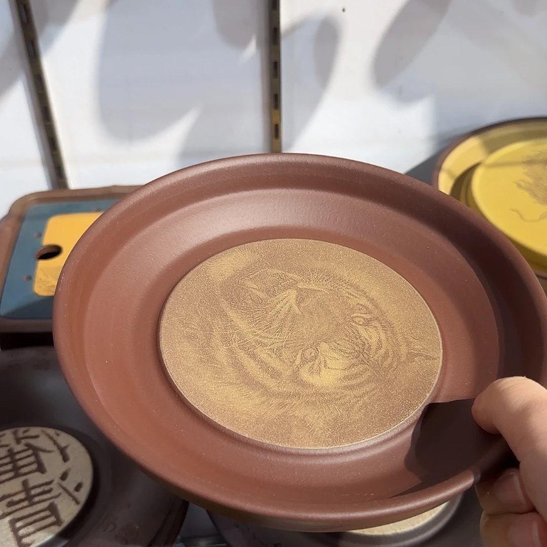 紫砂茶壶壶承老虎