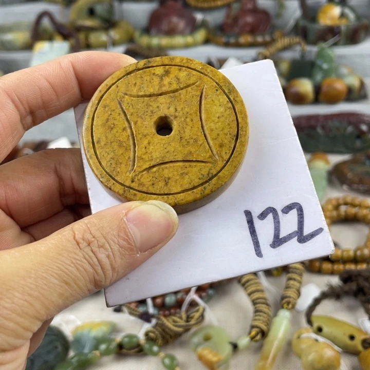 岫岩河磨玉（透闪石质玉）未镶嵌珠宝奇石