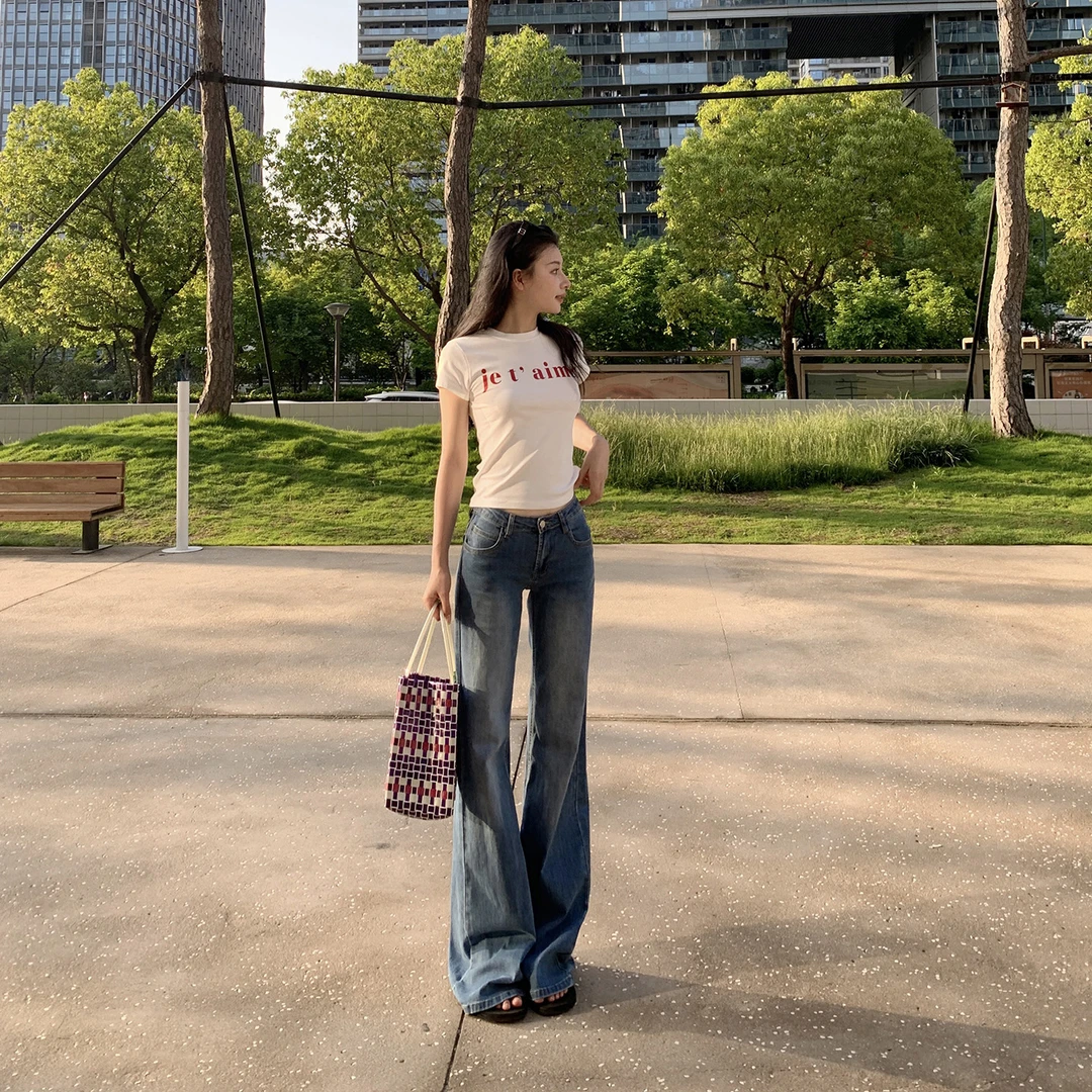 2025年秋季新款 辣妹低腰圆口袋设计微宽松弹力微喇叭牛仔裤女