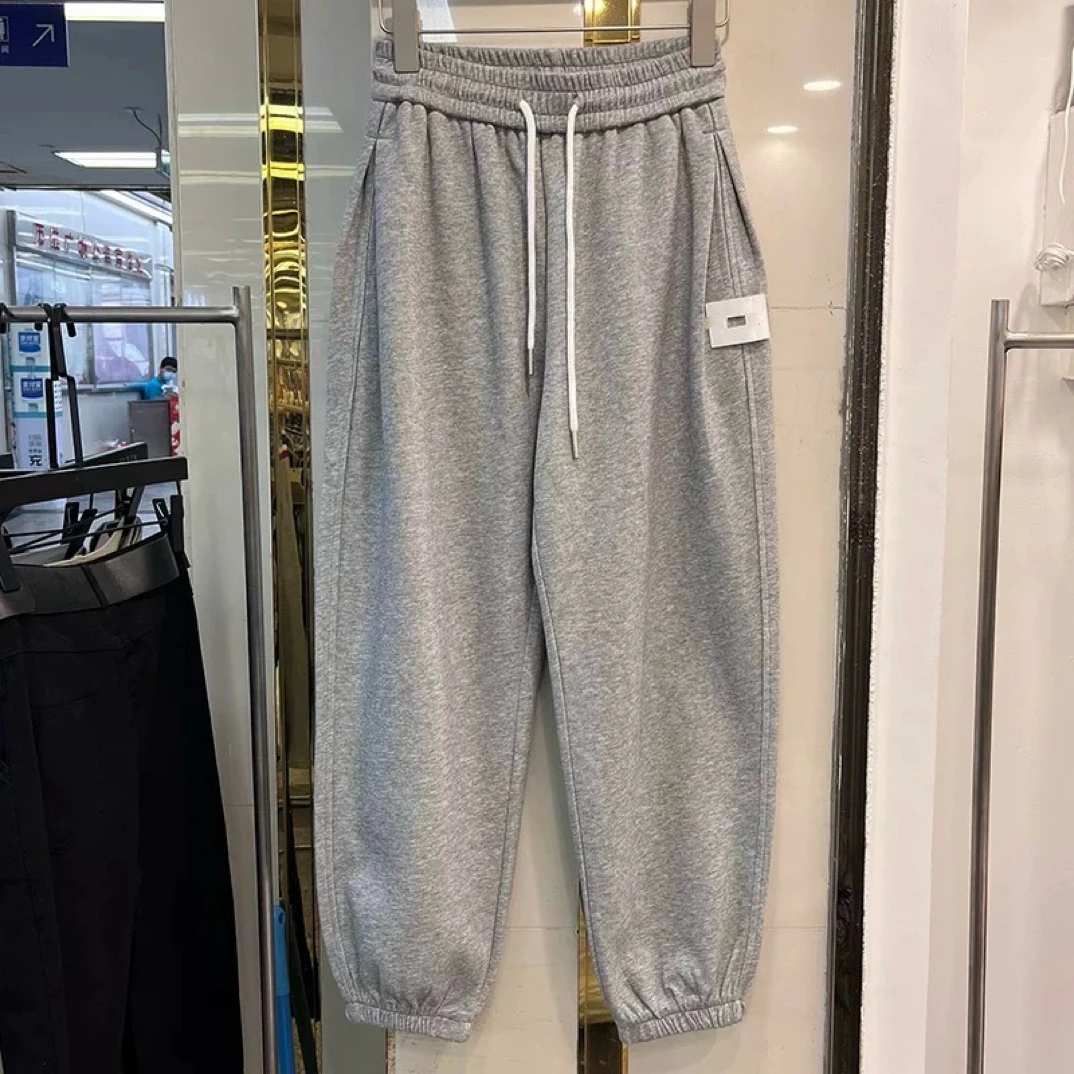 宽松显瘦束脚卫裤