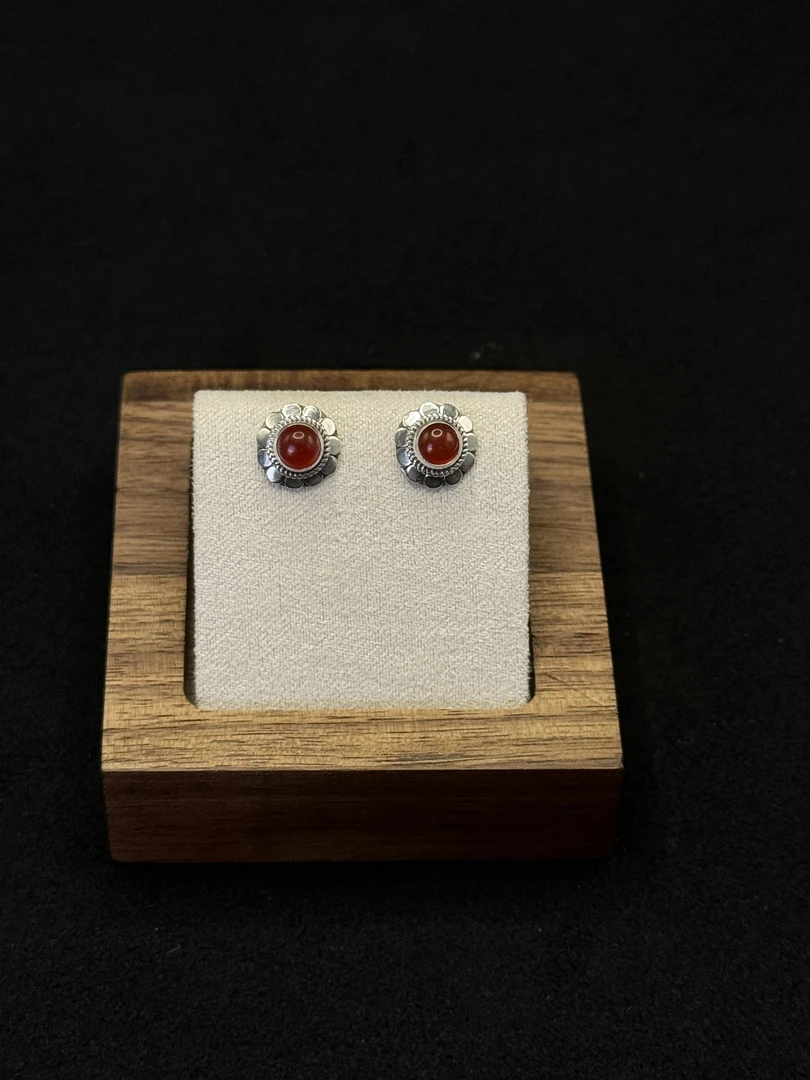 925银耳饰 尼泊尔进口 S 925纯银 耳钉