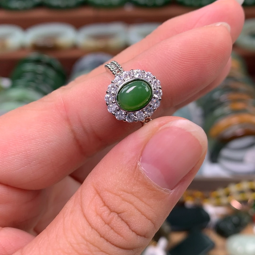 和田玉（碧玉）未镶嵌戒指