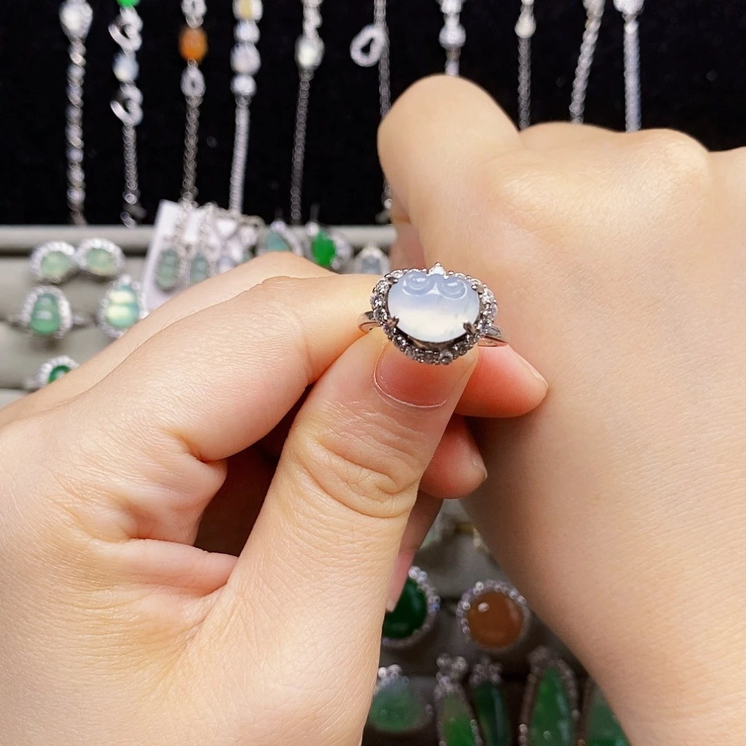 翡翠银S925镶嵌戒指如意