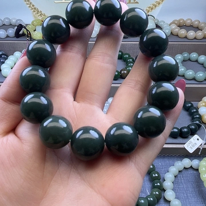 和田玉未镶嵌手链