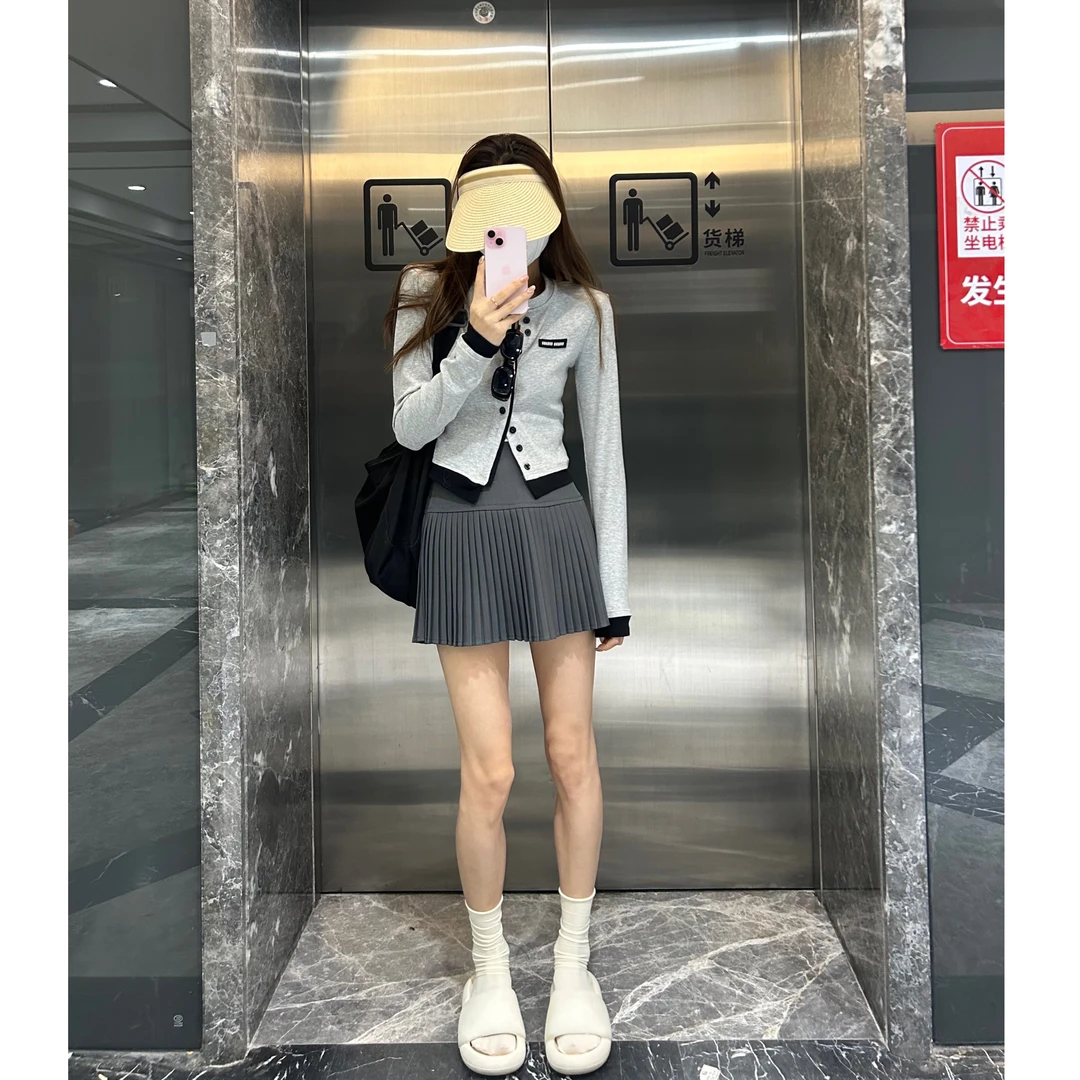 南南自制 高品质西装百褶裙【有内衬】