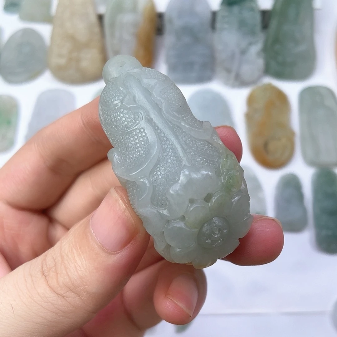 定制翡翠未镶嵌白菜