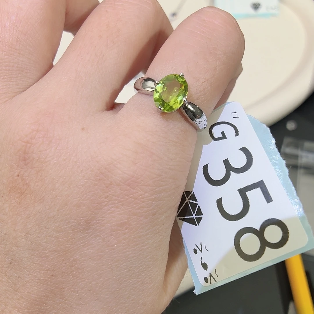 银S925镶嵌珠宝奇石橄榄石