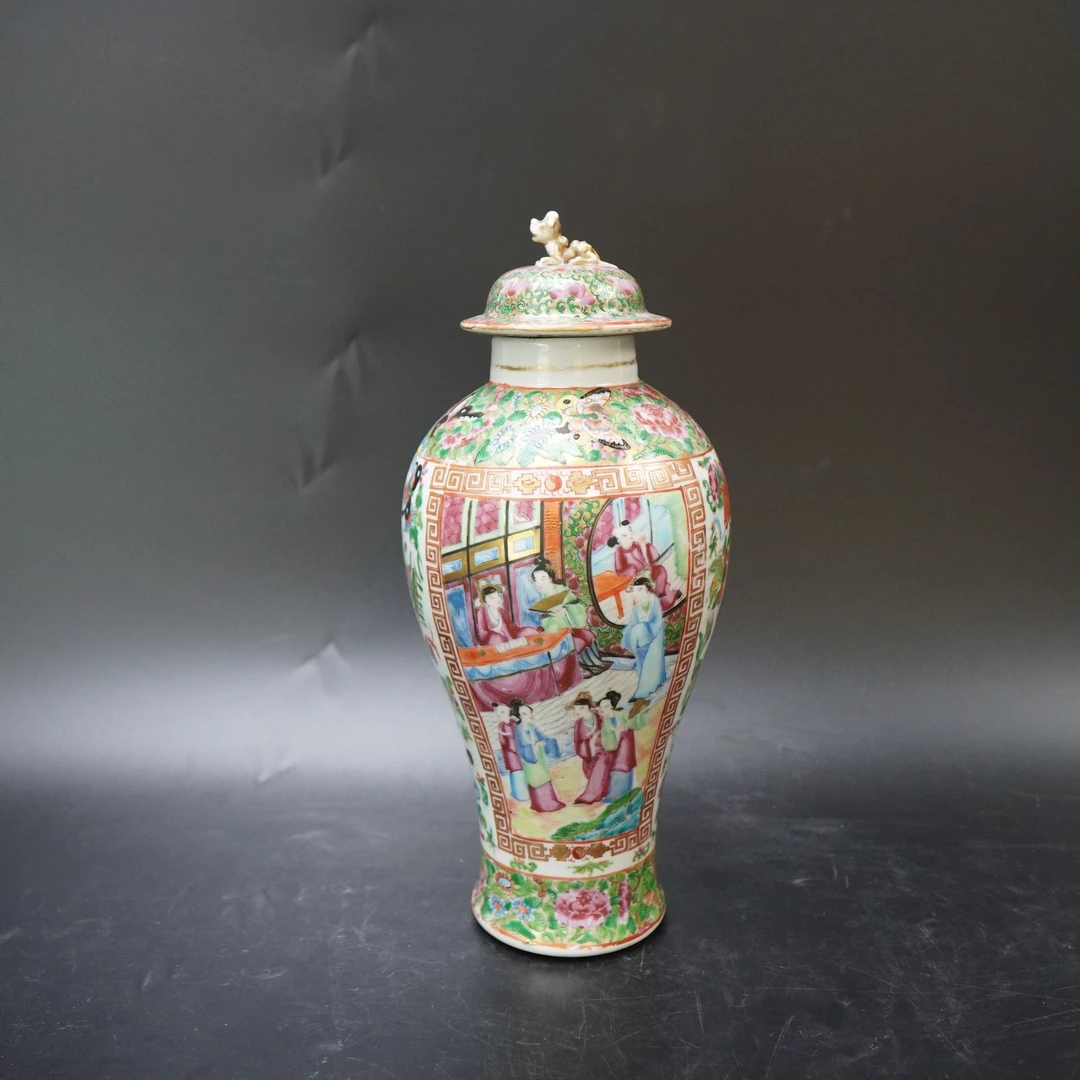 Lot.25090727清同治广彩人物故事将军罐 高：约30.8cm