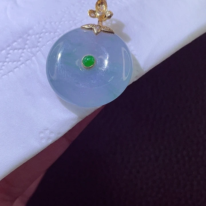 颈饰18K金镶嵌翡翠翡翠