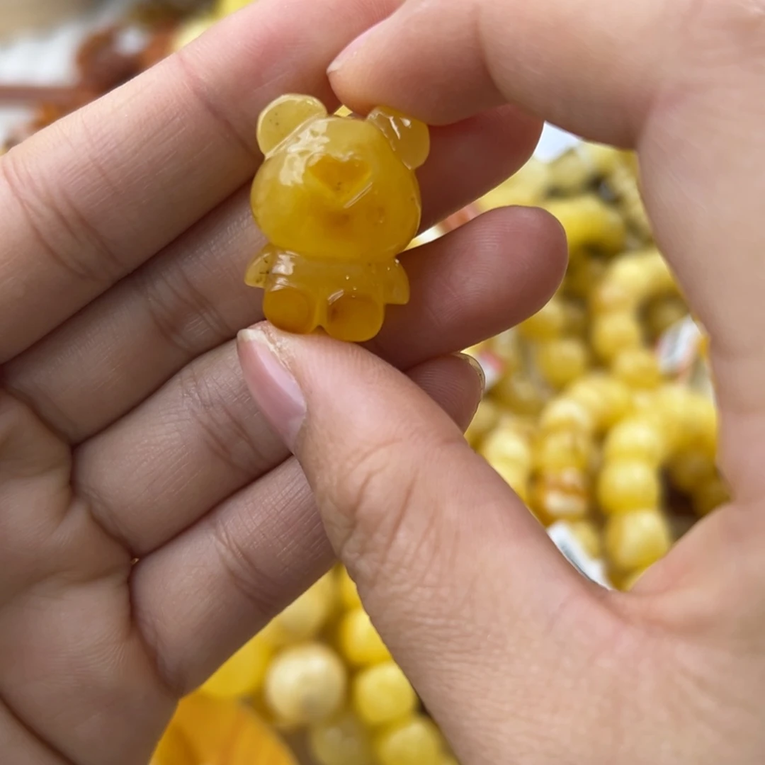 琥珀珠宝奇石未镶嵌