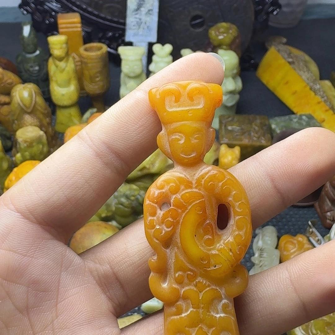 白玉菩提吊坠。。。