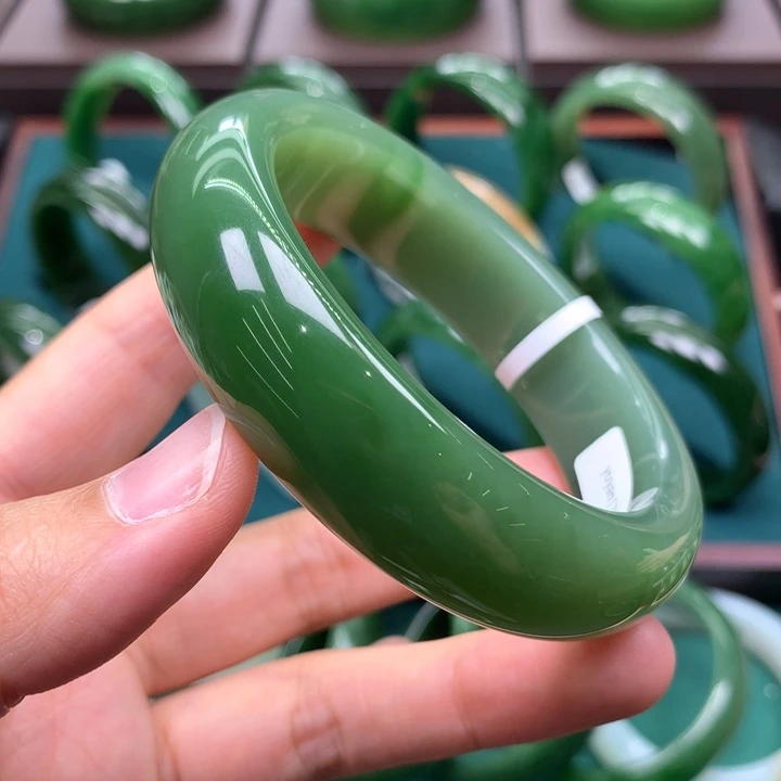 未镶嵌手镯和田玉（碧玉）5859