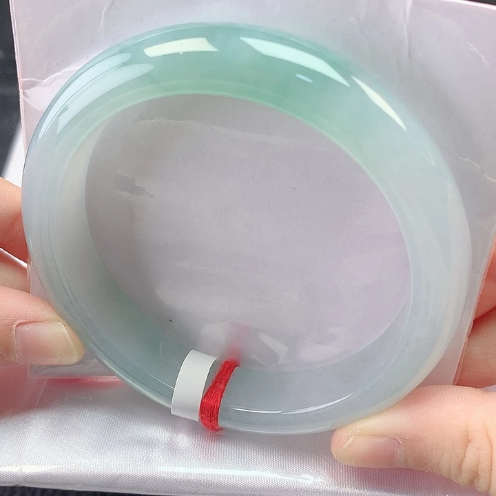 翡翠未镶嵌手镯57圈