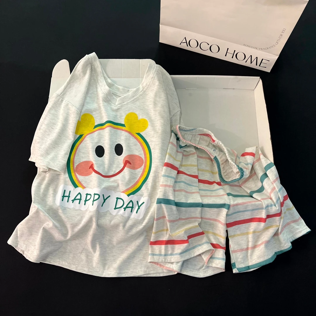 大码睡衣女夏季2025新款设计感短袖凉感可外穿V领笑脸套装家居服