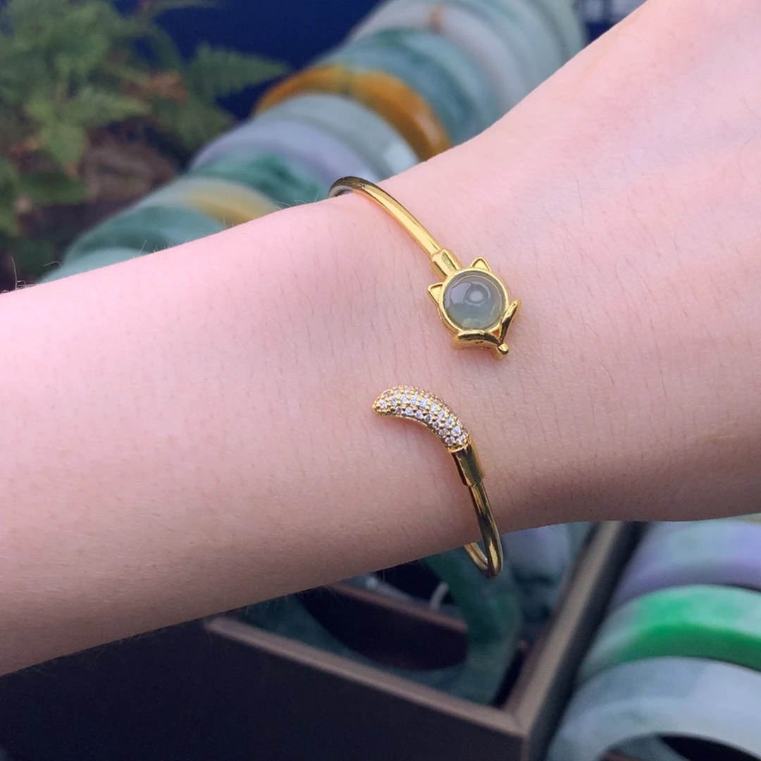 翡翠未镶嵌手镯手镯