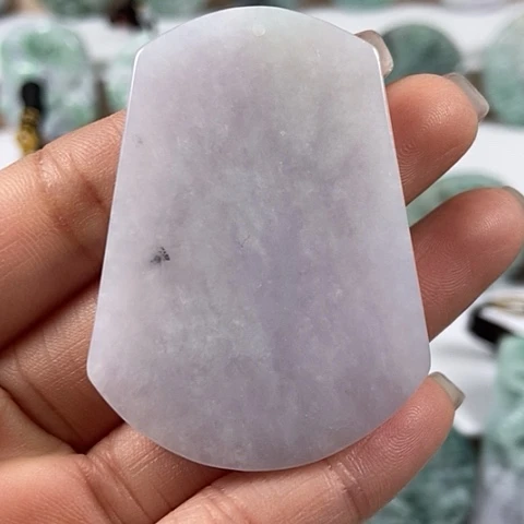 翡翠颈饰未镶嵌无事牌福利