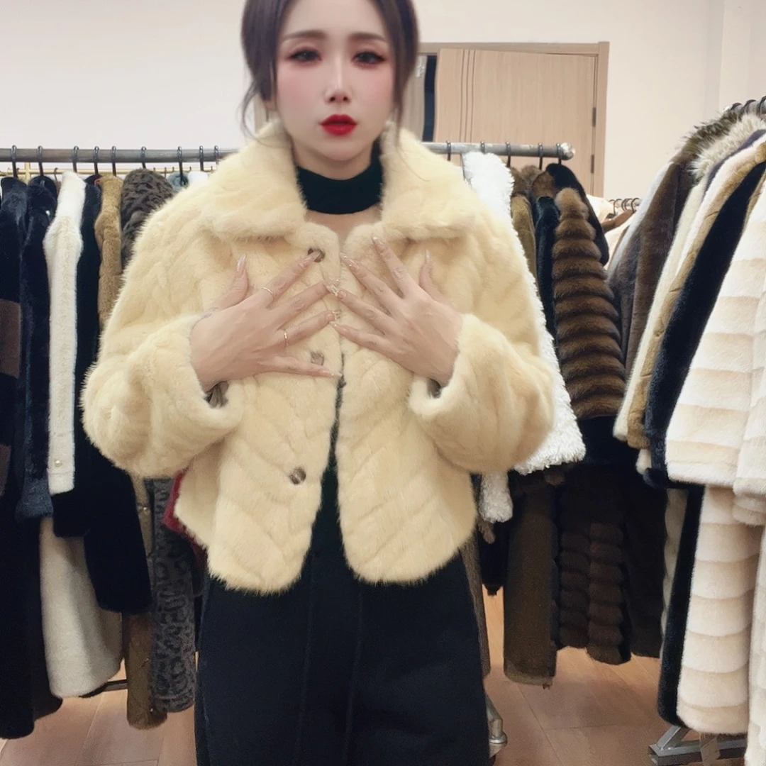 19号皮毛一体外套