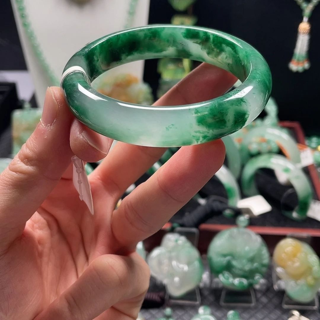 石英质玉未镶嵌手镯5960