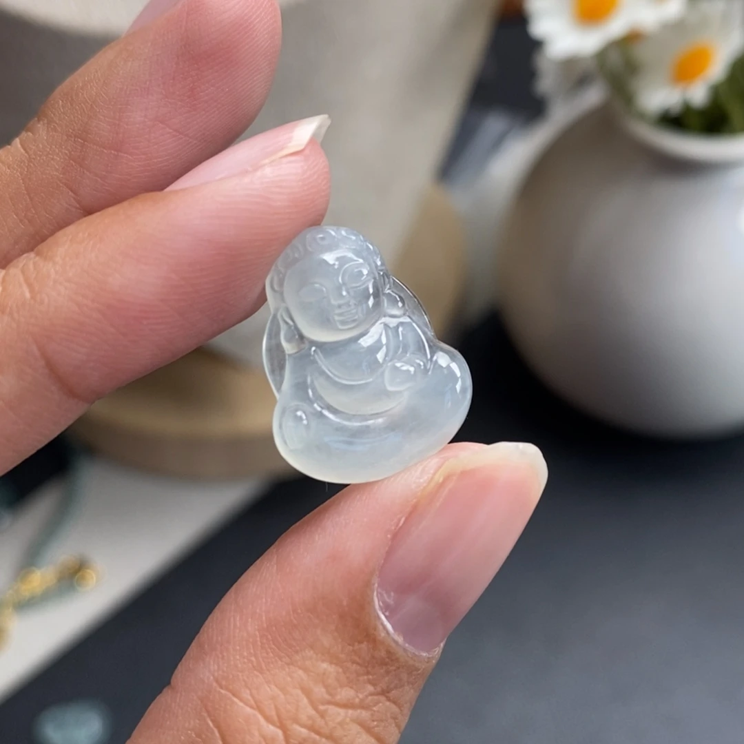 翡翠裸石冰胶宝宝佛