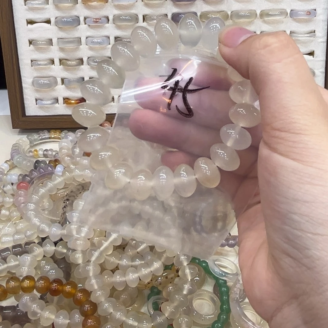 玛瑙/玉髓戒指未镶嵌45手串