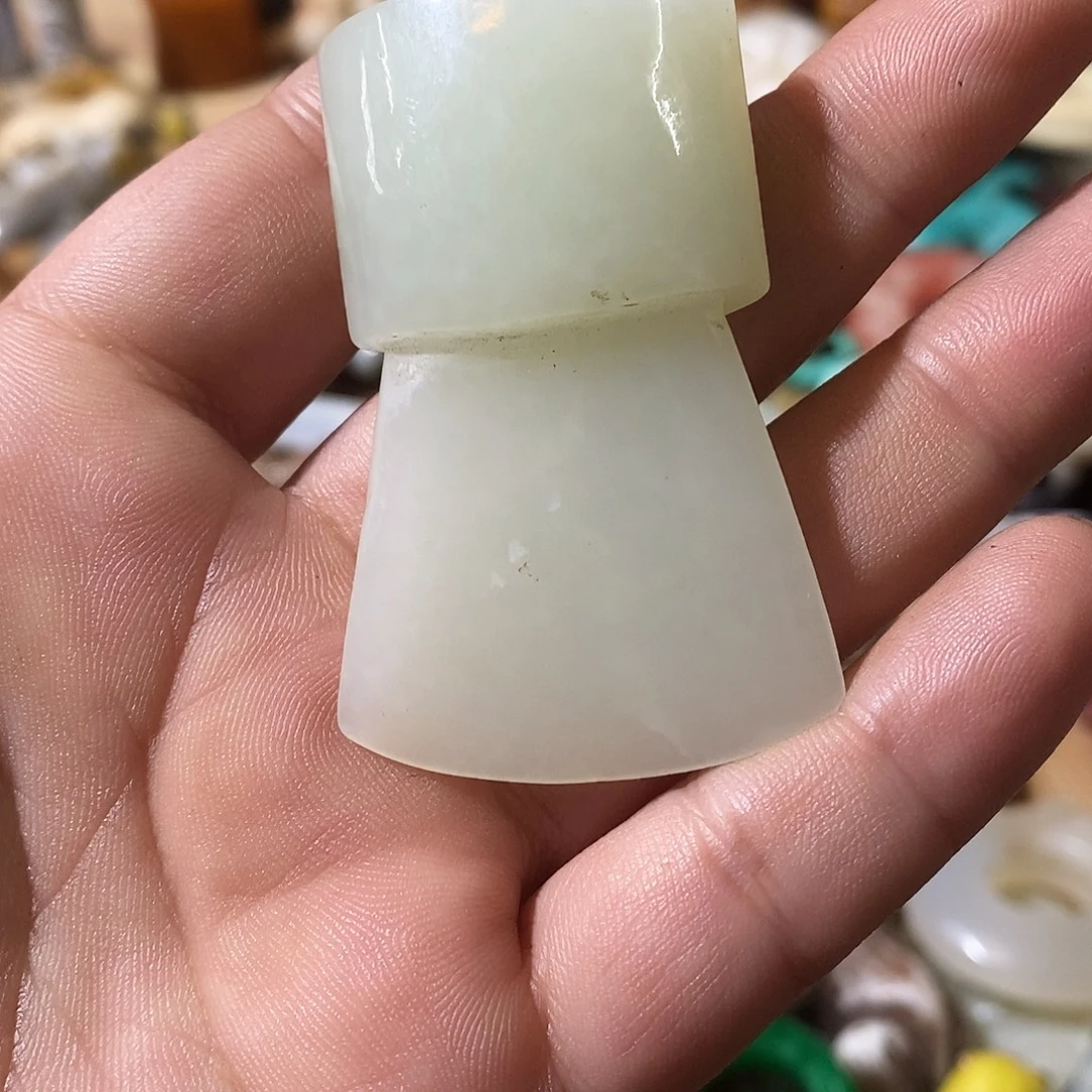 和田玉（糖玉）未镶嵌挂件