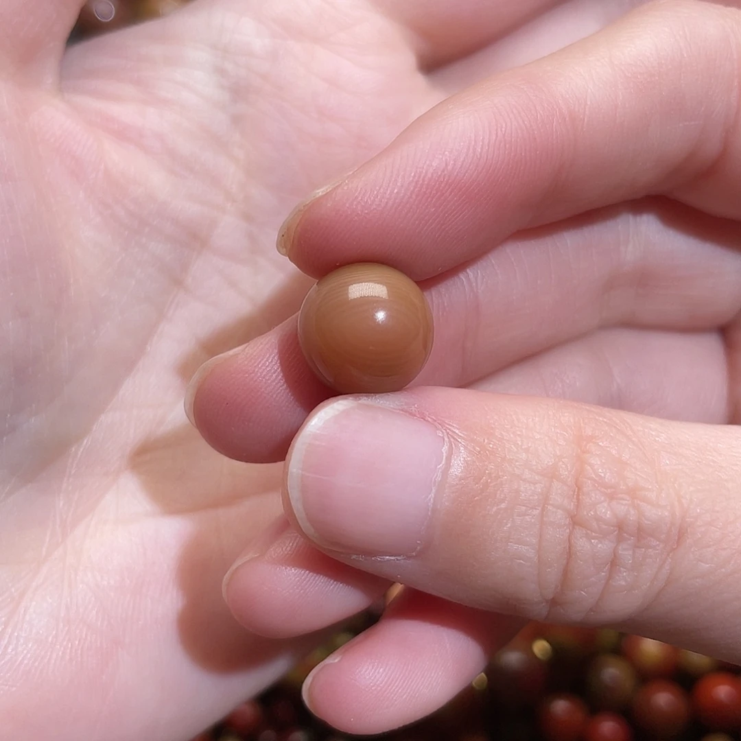 南红玛瑙未镶嵌圆珠