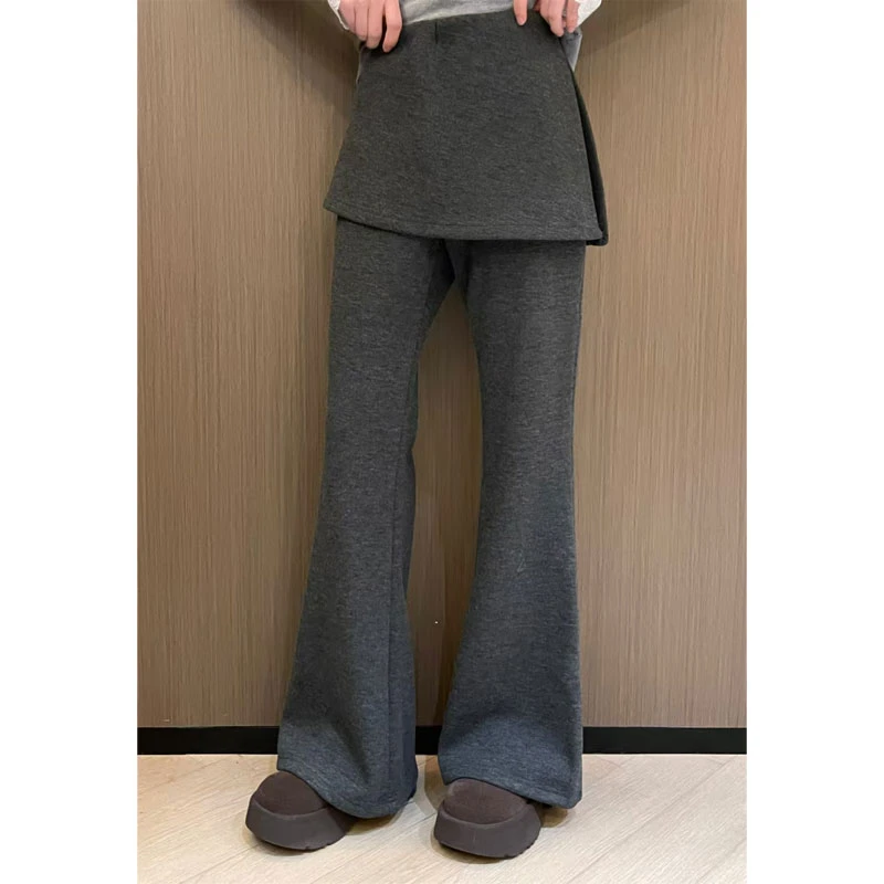 2025冬季新款小众设计假两件休闲裤屁帘显瘦修身喇叭裤拖地长裤女