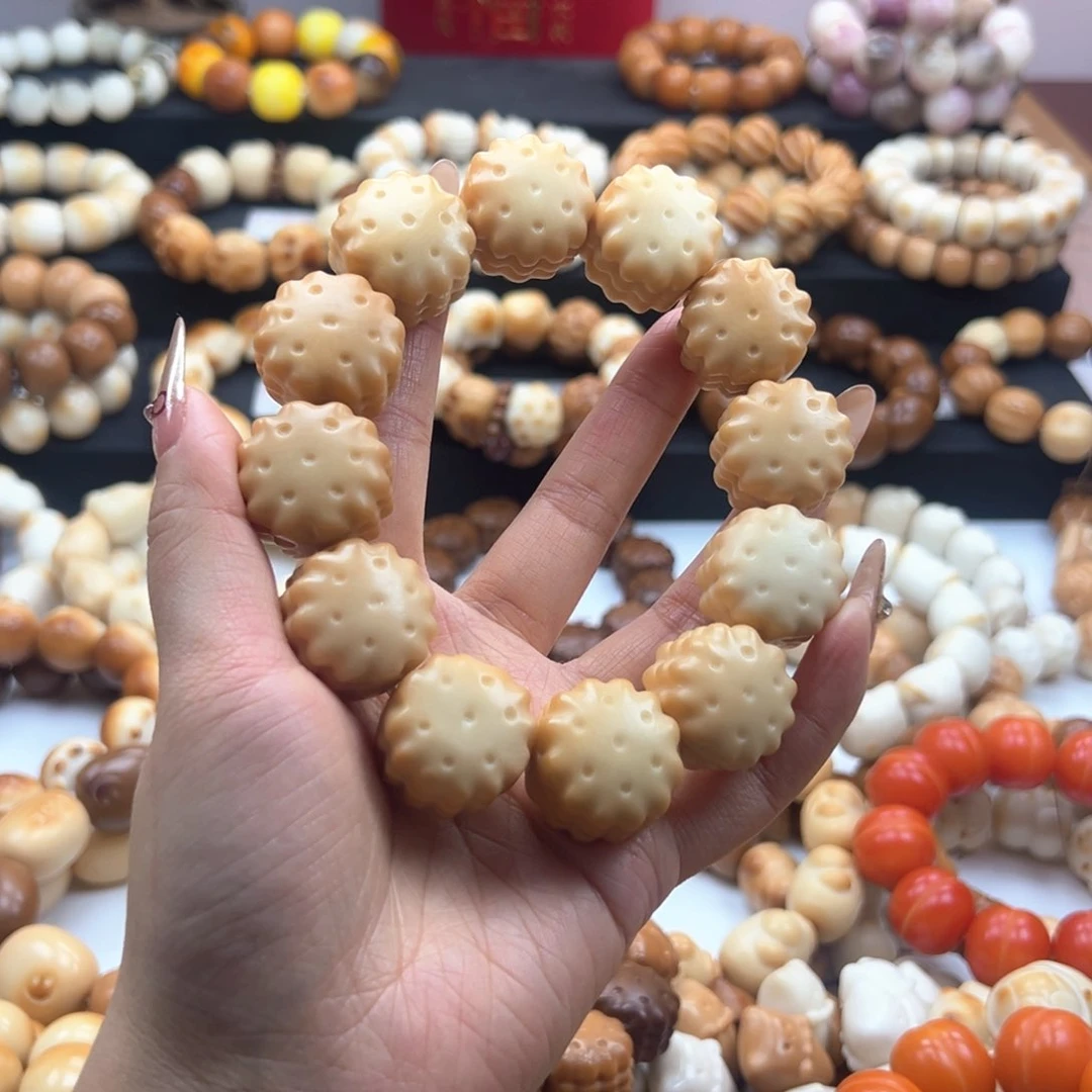 吊坠白玉菩提黄油饼干24