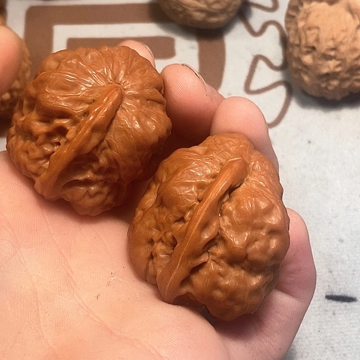 吊坠桃核全品一根筋40