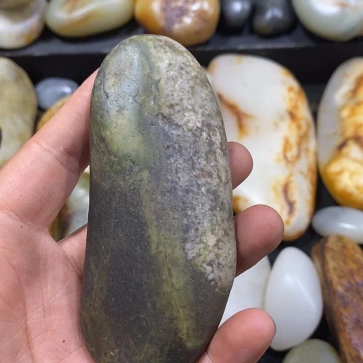 和田玉（糖玉）未镶嵌挂件