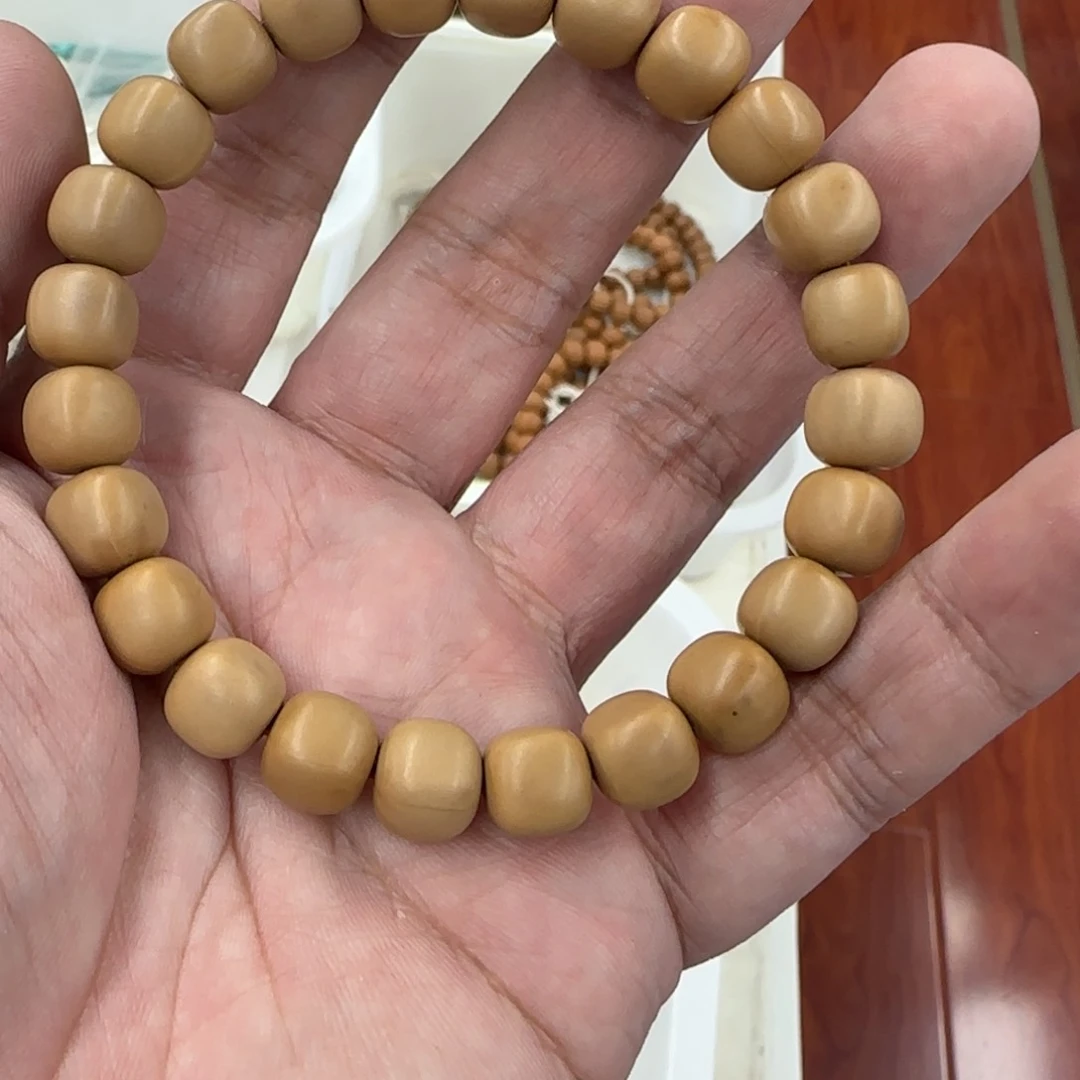 白玉菩提吊坠白色701