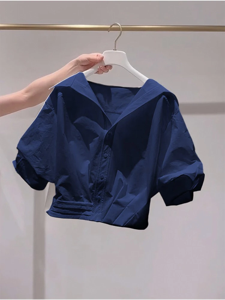 超好看藏青色翻领泡泡袖衬衫女2025年夏季新款慵懒风宽松短款衬衣