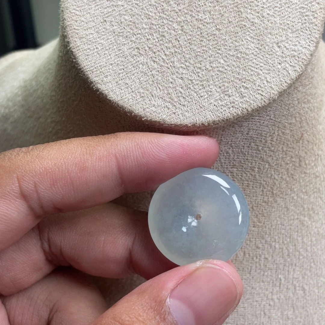 翡翠未镶嵌颈饰74448776887788