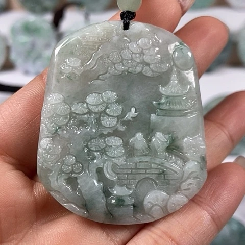 翡翠颈饰未镶嵌山水牌福利