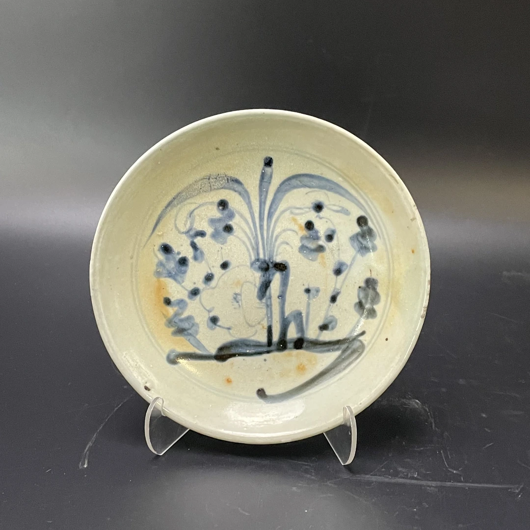 A1546 清晚期青花玉兰花卉纹小盘 直径16.6cm