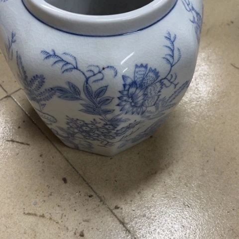 清***月瓷片瓷片瑕疵不退不换，介意不拍