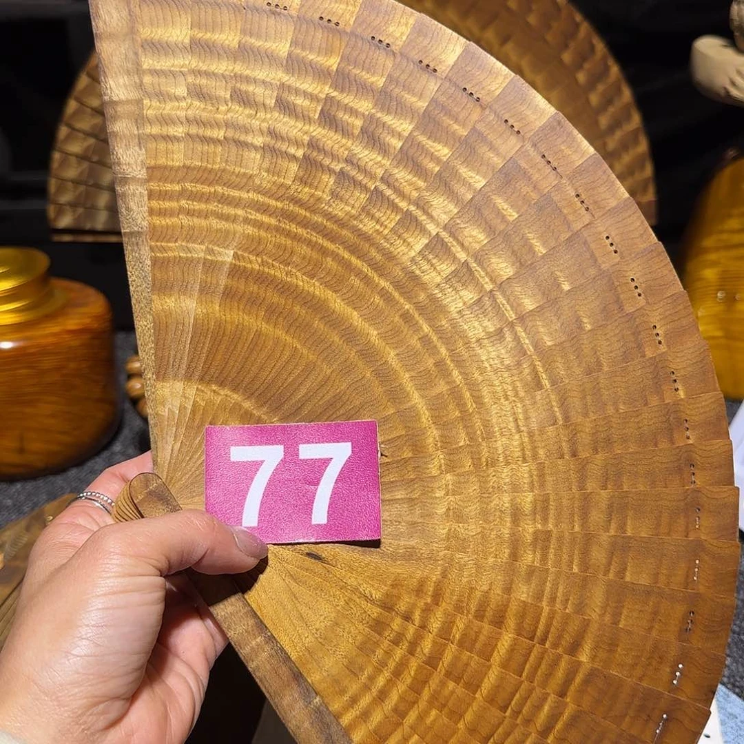 金丝楠广****云金丝楠木扇子