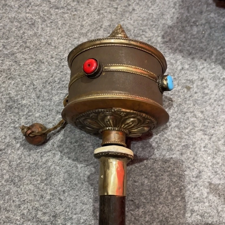 祥***哥瓷片铜摆件等各种规格