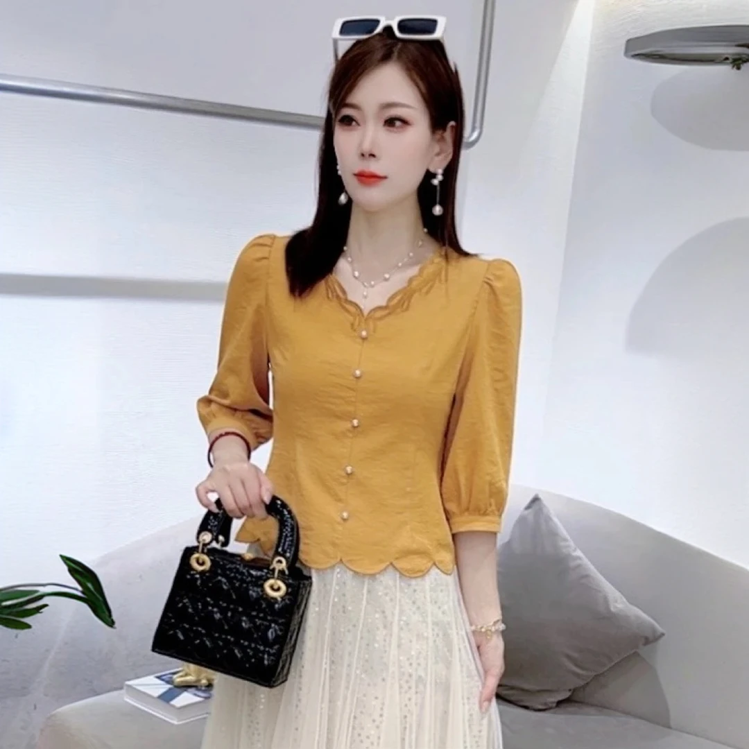 法式衬衫女2025早秋新款显瘦减龄V领七分袖上衣气质显白时尚衬衣