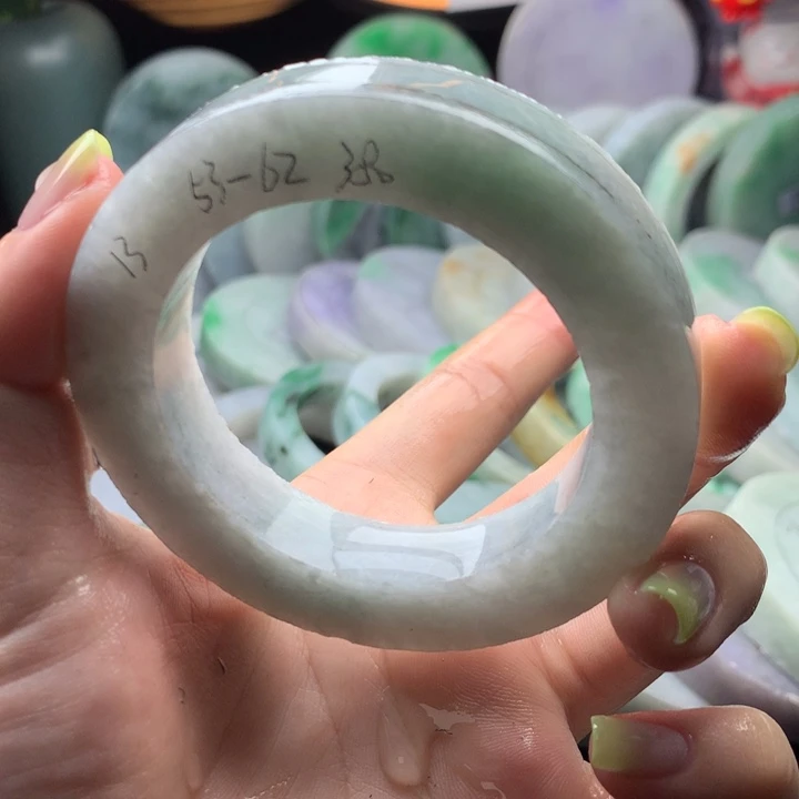 定制翡翠手镯未镶嵌