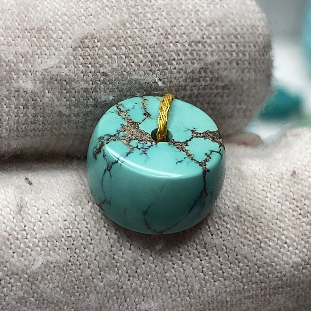 绿松石未镶嵌天然原矿 带武汉地大证书