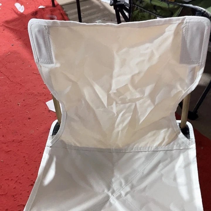 铁拍一发二折叠小椅子随机发