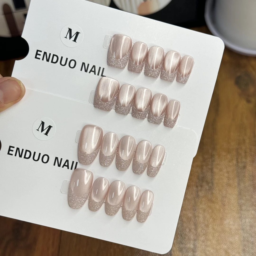 【雪光粉】夏季短款爆闪显白纯手工穿戴甲美甲贴片银沙滩款式裸色