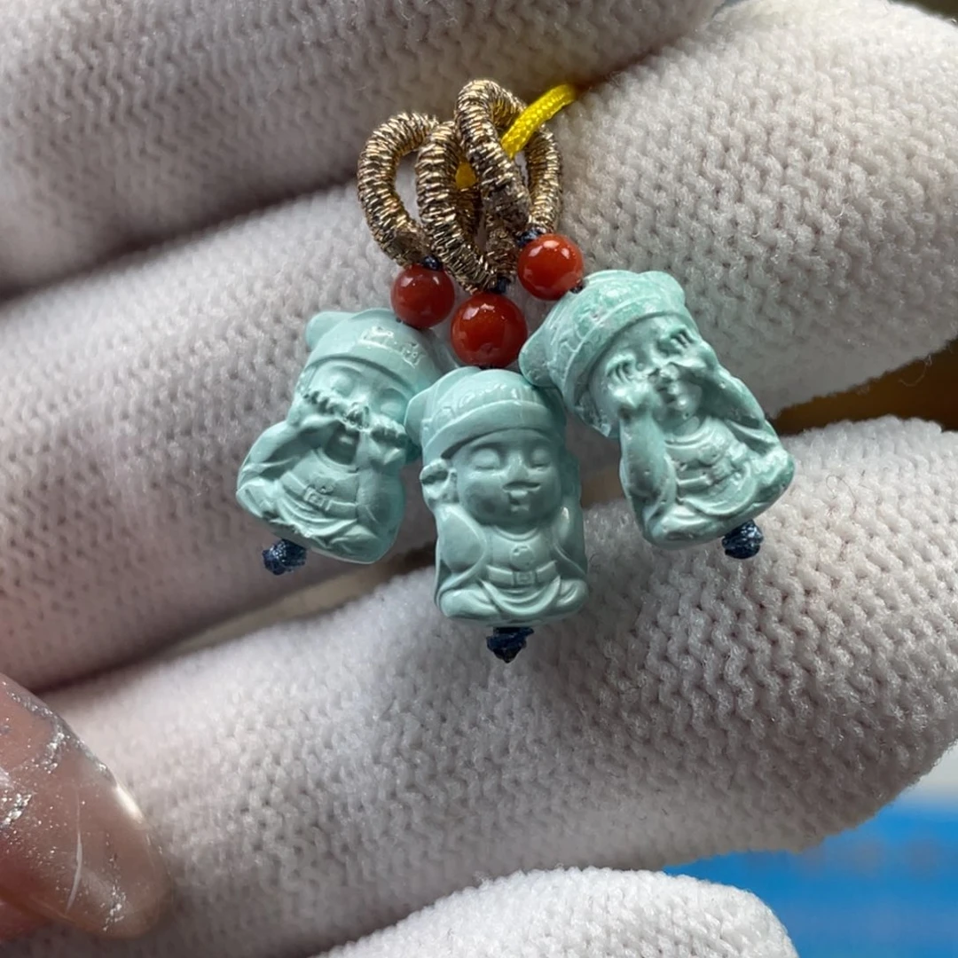 绿松石未镶嵌挂件